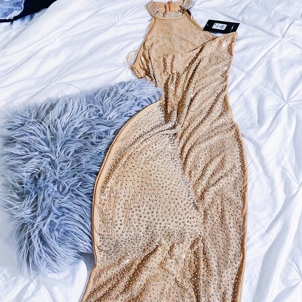 Elegant Midi Sequenced dress.